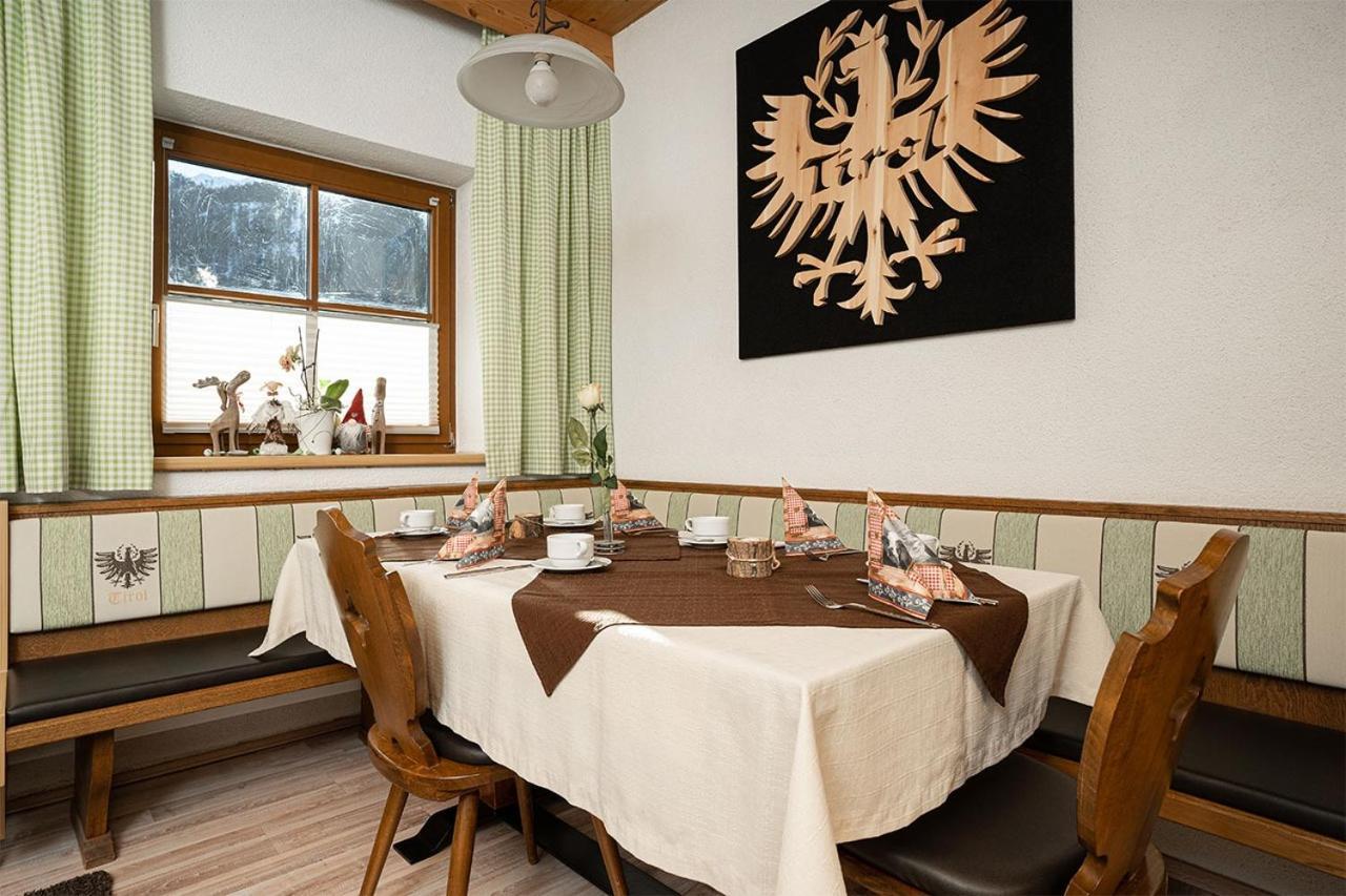 Pension Berggeist Sölden Buitenkant foto