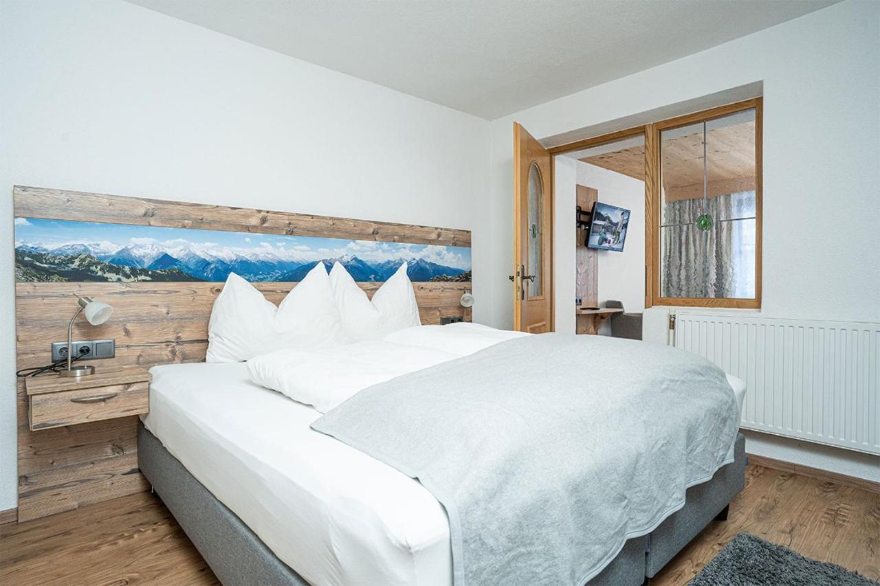 Pension Berggeist Sölden Buitenkant foto